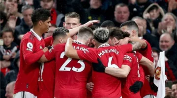 اللقاء المنتظر.. شوط أول إيجابي لمانشستر يونايتد أمام أستون فيلا